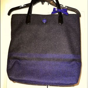 AUTHENTIC Coach Signature Stripe Tote